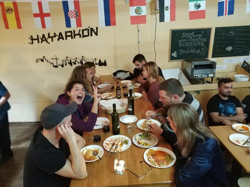 Hayarkon Hostel Tel Aviv Exterior photo